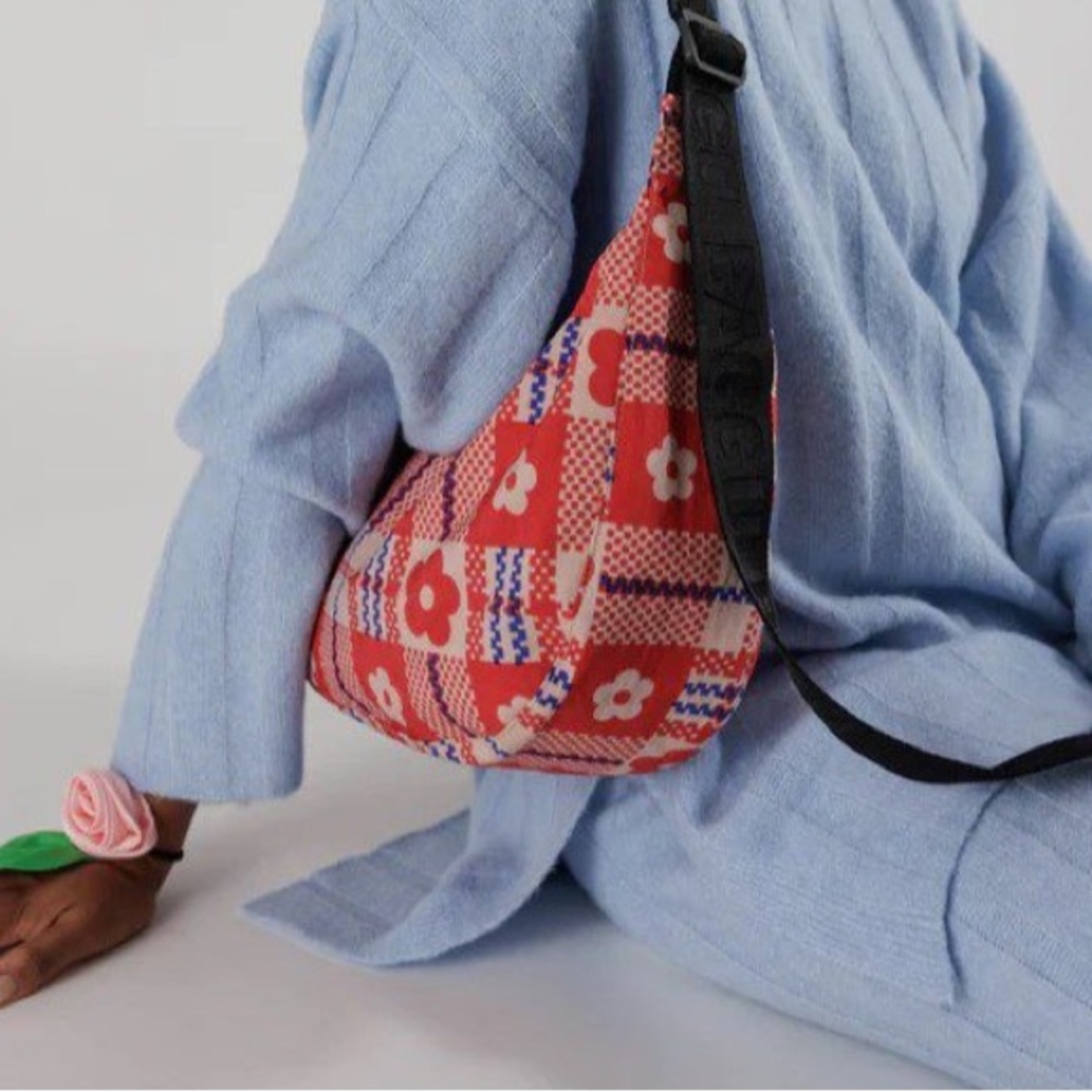 BAGGU X SANDY LIANG MEDIUM CRESCENT
